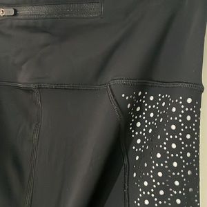 Lululemon NuLux Pant 25 Black with white